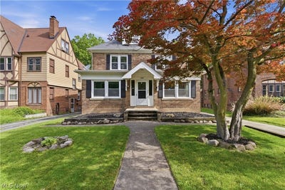/international/us/3395-euclid-heights-boulevard-cleveland-heights-oh-110108221350/