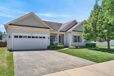 /international/us/3343-pecos-circle-montgomery-il-110108874873/