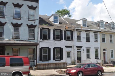 /international/us/714-mahantongo-street-pottsville-pa-110100979935/