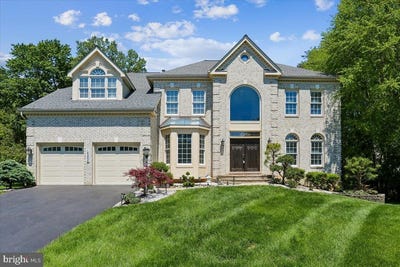 /international/us/14004-red-ash-way-rockville-md-110107818424/