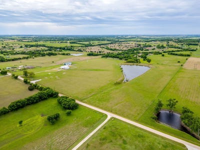 /international/us/385-j-b-vandiver-loop-moody-tx-110106203612/