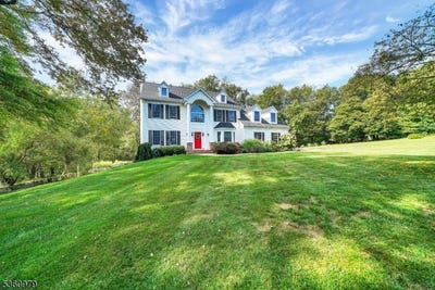 /international/us/6-william-way-washington-twp-nj-110099995132/