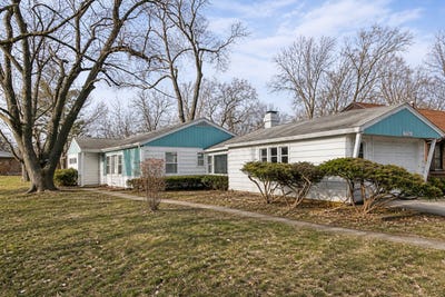 /international/us/17306-holmes-avenue-hazel-crest-il-110106621521/