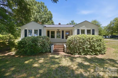 /international/us/1965-mecklenburg-highway-mooresville-nc-110108122246/