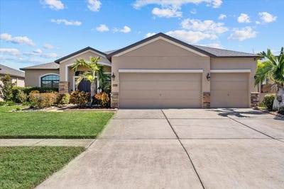 /international/us/308-star-shell-drive-apollo-beach-fl-110120723223/