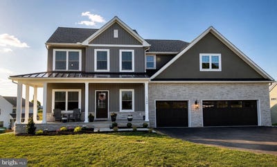 /international/us/1584-harrisburg-avenue-mount-joy-pa-110108378222/