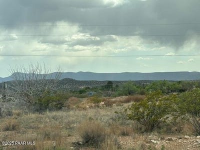 /international/us/4525-n-nachez-drive-rimrock-az-110096061643/?lang=en