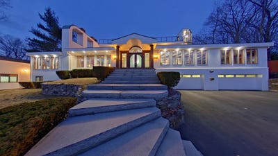 /international/us/143-high-ridge-road-manchester-nh-110106771494/