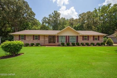 /international/us/1063-crestview-drive-milan-tn-110101065112/