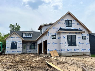 /international/us/609-pelican-drive-polk-city-ia-110099012011/