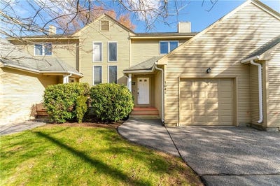/international/us/104-palmer-drive-north-providence-ri-110103983910/