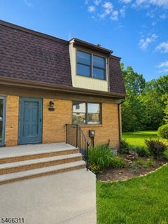 /international/us/112-stedwick-dr-mount-olive-twp-nj-110120414421/