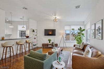 /international/us/52-lincoln-ave-city-of-orange-twp-nj-110107897743/