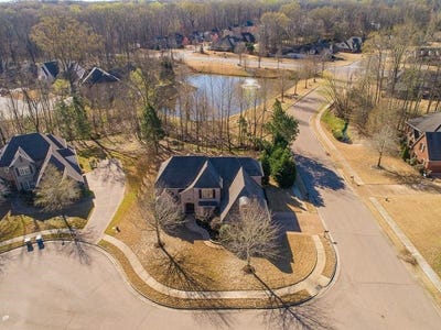 /international/us/10245-babbling-brook-cv-lakeland-tn-110107897833/