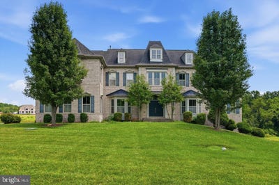 /international/us/9010-damascus-hills-lane-damascus-md-110109168110/