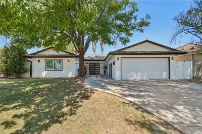 /international/us/18765-labrador-street-northridge-ca-110119969297/