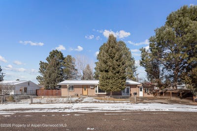 /international/us/635-glassier-drive-carbondale-co-110105982930/