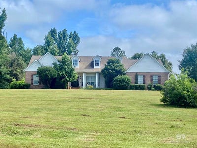 /international/us/141-blue-ridge-drive-monroeville-al-110100778206/