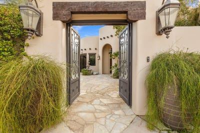 /international/us/49240-jfk-trail-palm-desert-ca-110104781477/