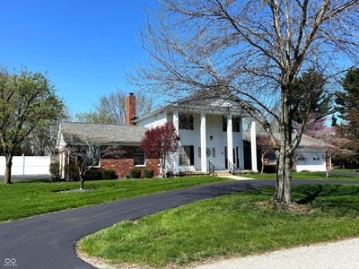 /international/us/353-e-rivercrest-drive-rushville-in-110107086463/