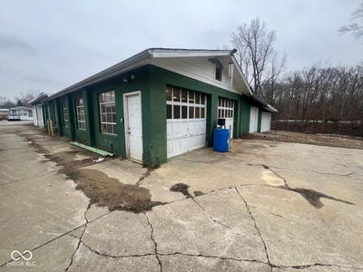 /international/us/1121-state-road-46-w-batesville-in-110108570069/