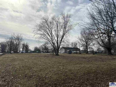 /international/us/state-street-lewis-in-110105323905/