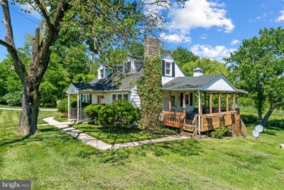 /international/us/15605-hanover-pike-upperco-md-110108495239/