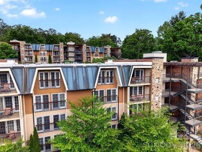/international/us/404-bowling-park-road-asheville-nc-110107827330/