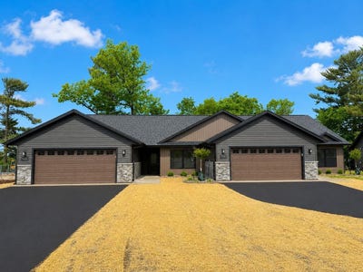 /international/us/1398-park-drive-schofield-wi-110108719050/