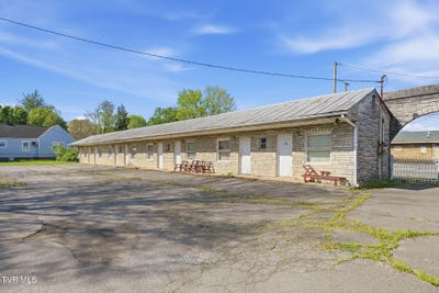 /international/us/3209-memorial-boulevard-kingsport-tn-110107264664/