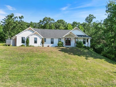 /international/us/105-oak-hill-road-eldon-mo-110100686328/?lang=en