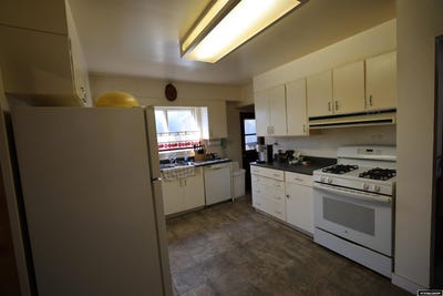 /international/us/824-9th-street-evanston-wy-110101222200/