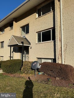 /international/us/5444-85th-ave-202-hyattsville-md-110106374755/