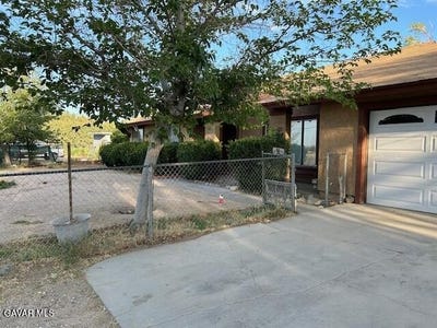 /international/us/9344-e-avenue-t-littlerock-ca-110105754260/