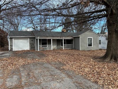 /international/us/9416-e-64th-street-raytown-mo-110105393162/