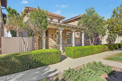 /international/us/3881-e-gideon-way-gilbert-az-110120419104/