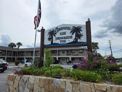 /international/us/7400-spring-hill-drive-spring-hill-fl-110120453975/