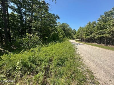 /international/us/000-whispering-pines-lane-licking-mo-110099478201/
