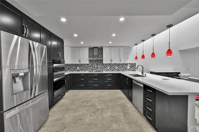 /international/us/sunny-isles-beach-fl-110107842619/