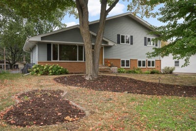 /international/us/4632-gettysburg-avenue-n-new-hope-mn-110110231012/