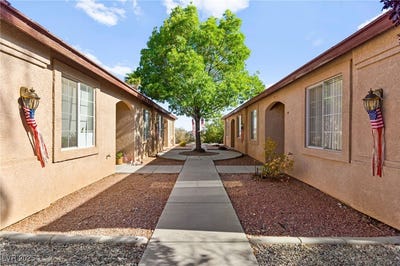 /international/us/1921-grandlodge-street-pahrump-nv-110100982362/