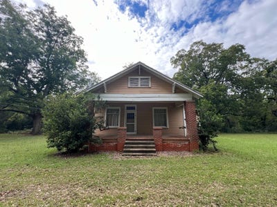 /international/us/0-washington-st-marion-al-110103434334/