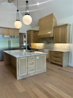 /international/us/10316-ne-131-street-edmond-ok-110098686446/