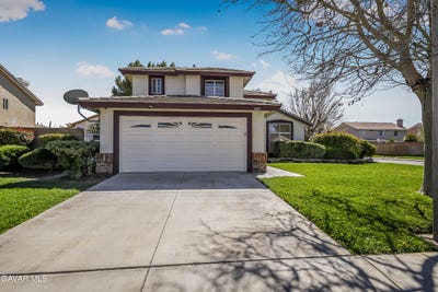 /international/us/2812-minford-street-lancaster-ca-110108384065/