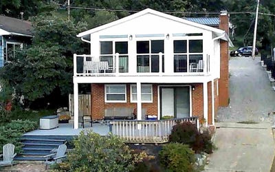 /international/us/1094-maple-lake-road-bridgeport-wv-110101954351/