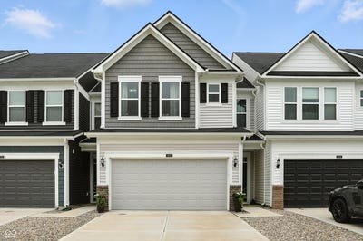/international/us/18750-terra-vis-place-westfield-in-110100776881/