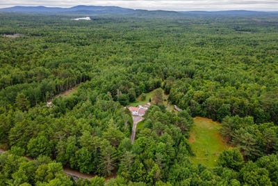 /international/us/230-west-old-main-road-lowell-me-110100899057/