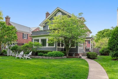 /international/us/1132-ashland-avenue-wilmette-il-110108635245/