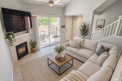 /international/us/25708-holiday-circle-stevenson-ranch-ca-110119322344/
