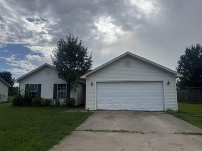 /international/us/1037-tori-lane-beebe-ar-110100595594/
